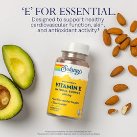 Zoom sur une capsule softgel SOLARAY Vitamine E